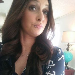 Meet your Posher, Armondria